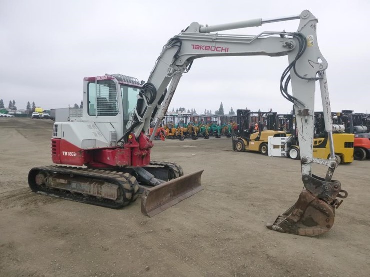 2012-takeuchi-tb180fr-image-2