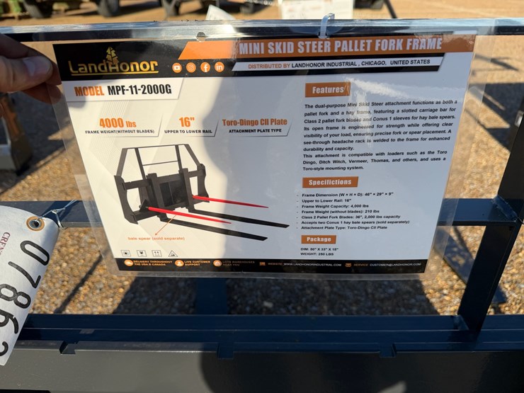 #7862-•-mini-skid-steer-pallet-forks-image-1