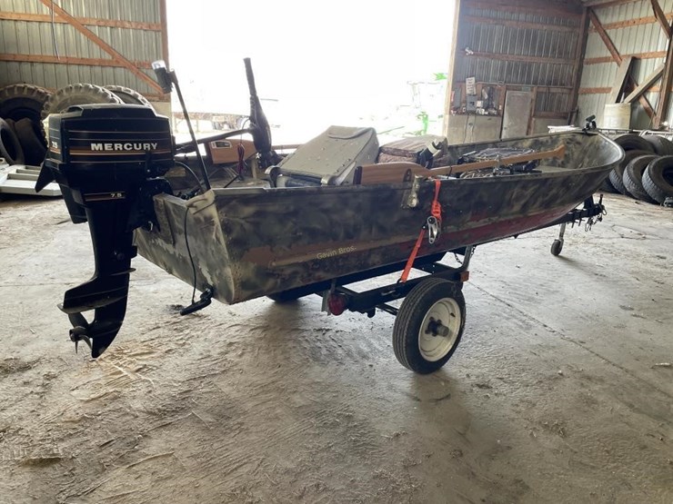 14'-fishing-boat-w/trailer-image-3