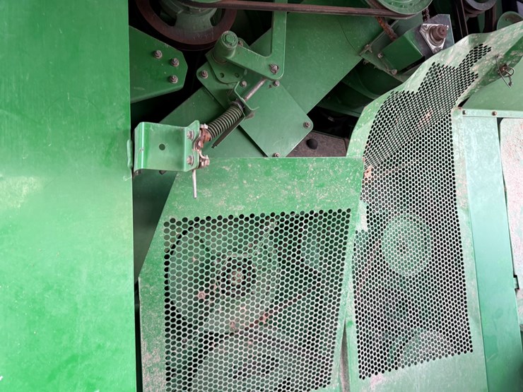 2009-john-deere-9870-sts-image-85