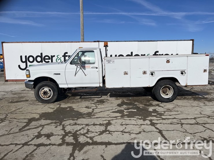 1993-ford-f-super-duty-image-3