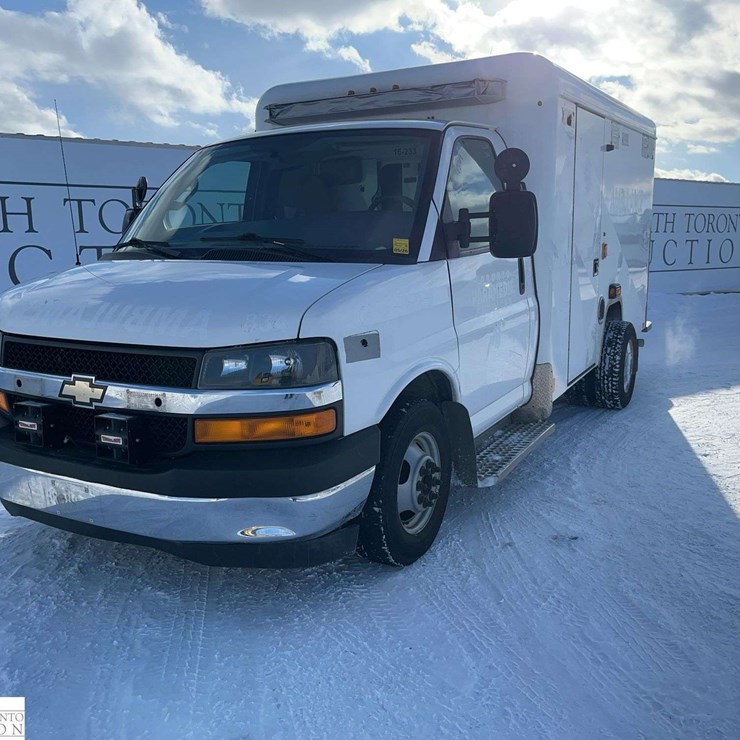 2016 Chevrolet Express S/A Ambulance