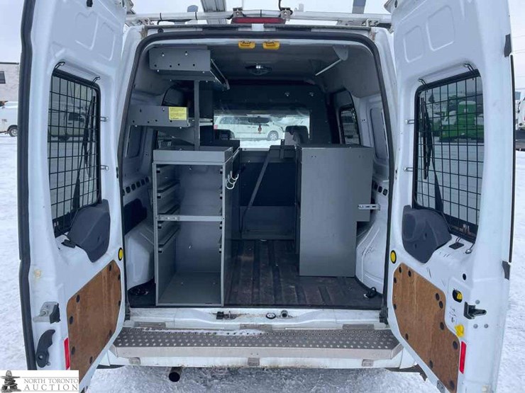 2012-ford-transit-connect-image-10