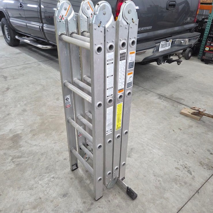 Werner M8-16 multi-position aluminum ladder