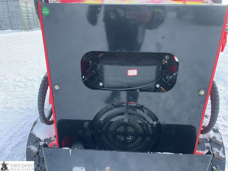 2026-unused-captok-ck380c-tracked-mini-skid-steer-image-13