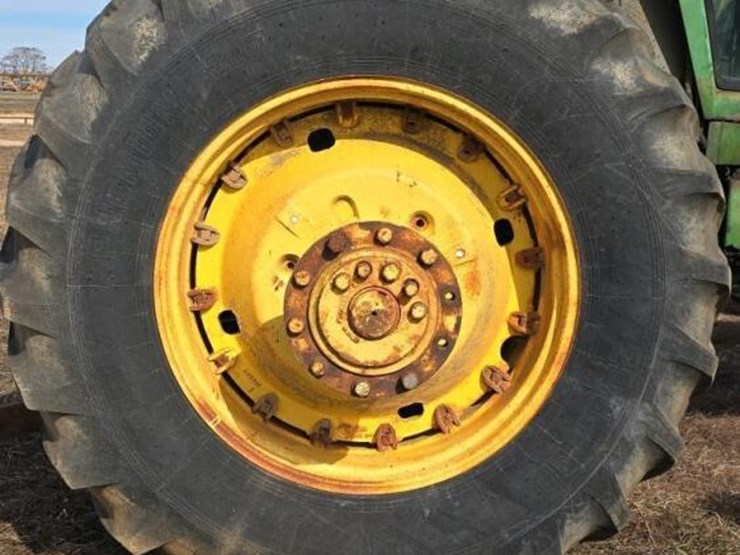 john-deere-4640-image-9