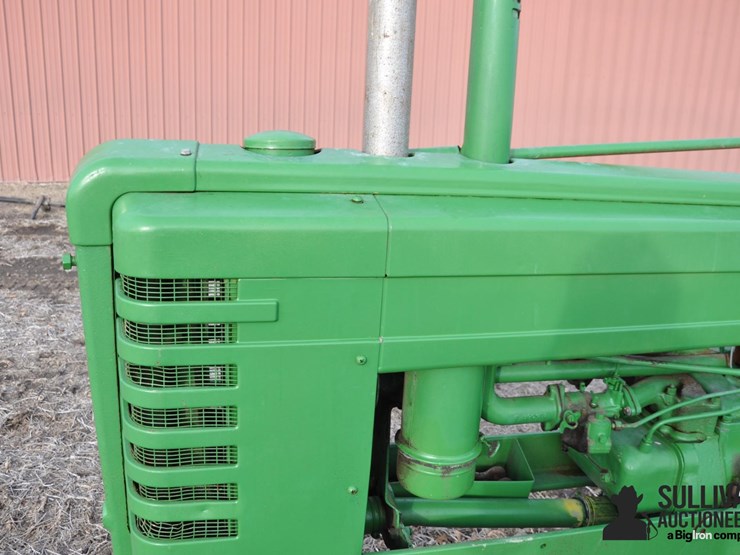 john-deere-b-image-9
