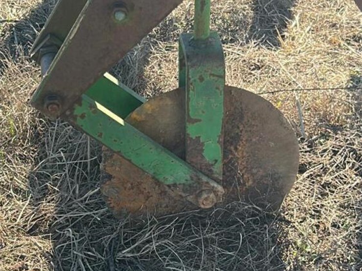 john-deere-825-image-11
