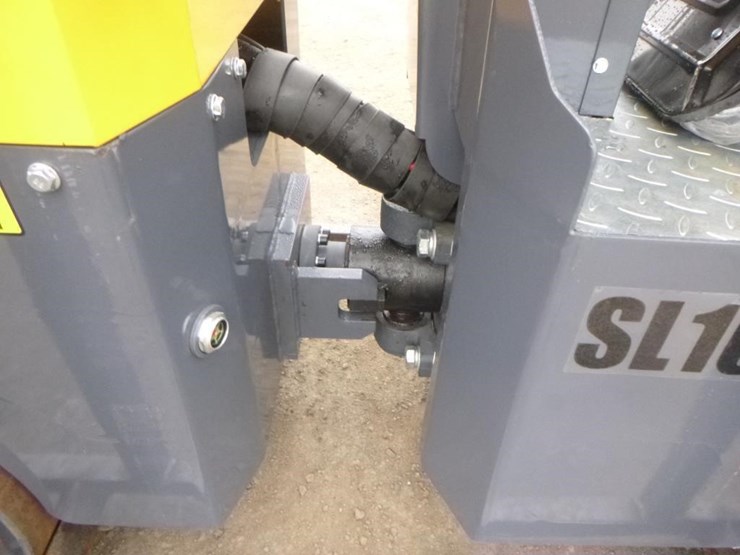 sdlool-sl1000-tandem-vibratory-roller-image-13