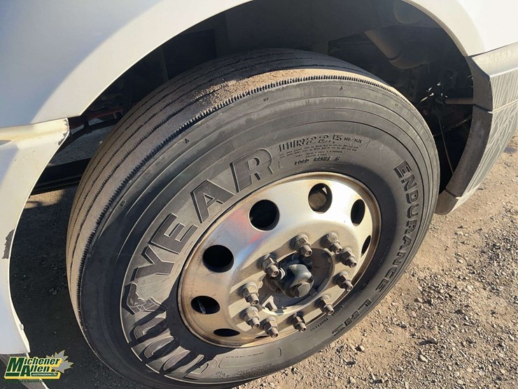 2017-international-prostar-image-13