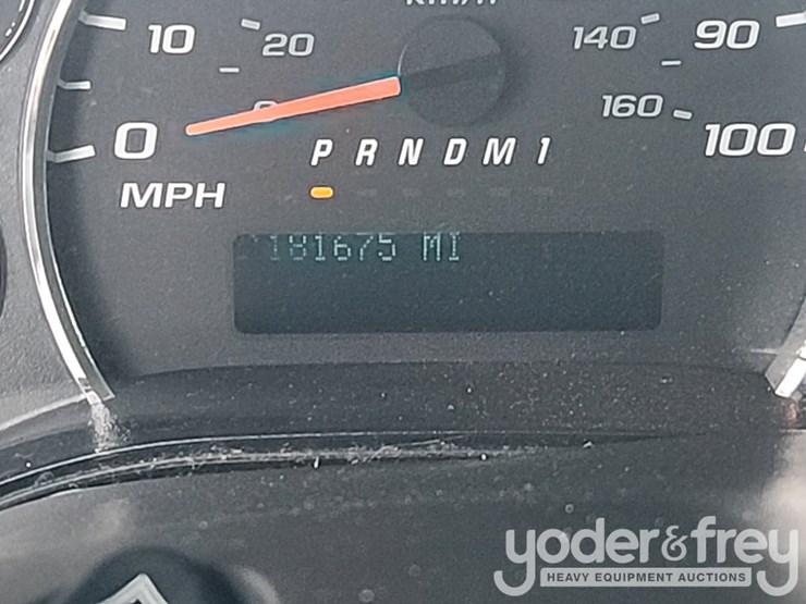 2015-gmc-savana-g4500-image-19