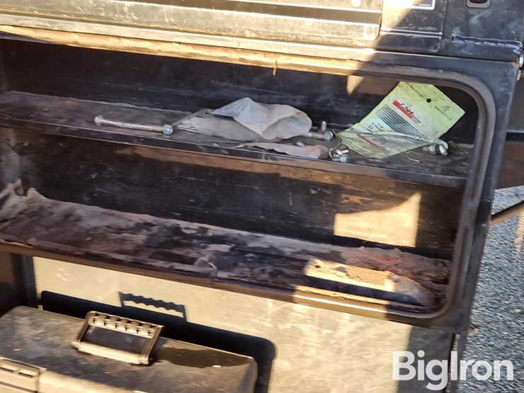 2013-case-ih-7230-image-19