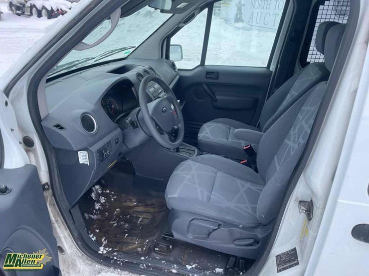 2011-ford-transit-connect-image-20