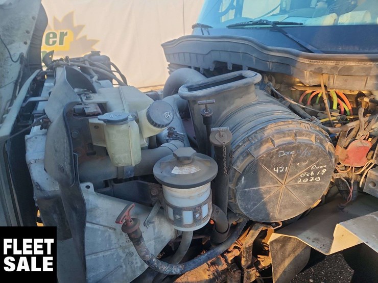 2009-international-workstar-7600-image-30