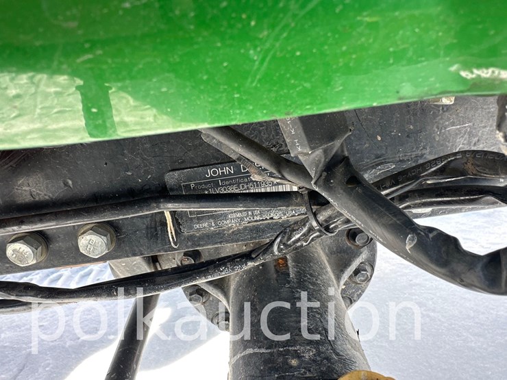 john-deere-3038e-image-16