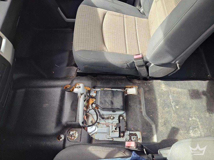 2012-dodge-ram-1500-image-37