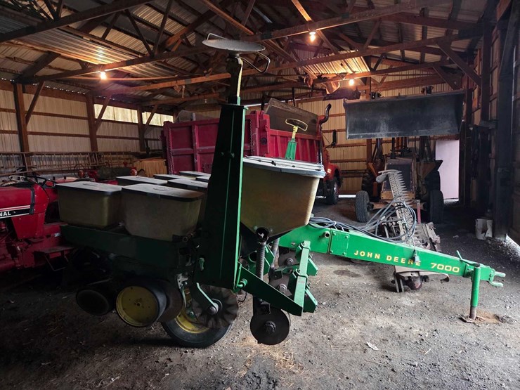 john-deere-7000-image-21