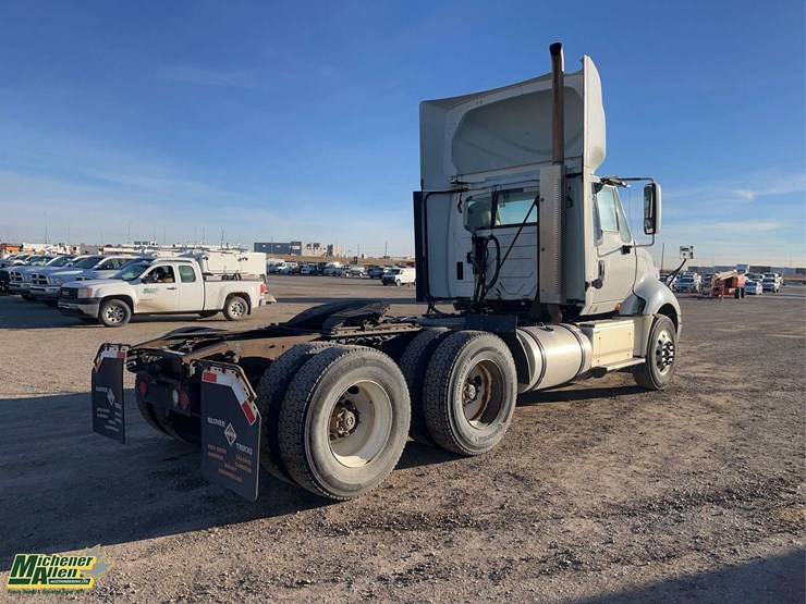 2017-international-prostar-image-4