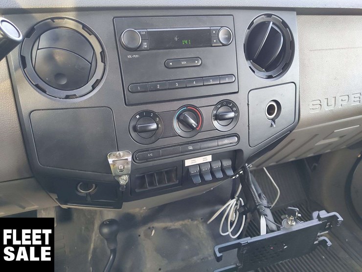 2009-ford-f550-image-19