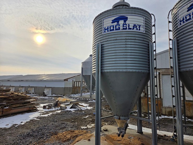 4-ton-hog-slat-feed-bin-#24-image-7