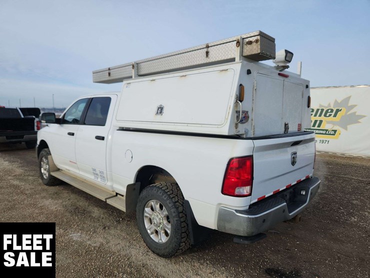 2018-dodge-2500-image-3