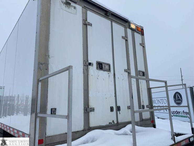 2009-international-durastar-4400-image-40