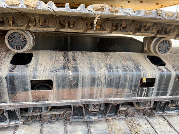 caterpillar-329e-image-16