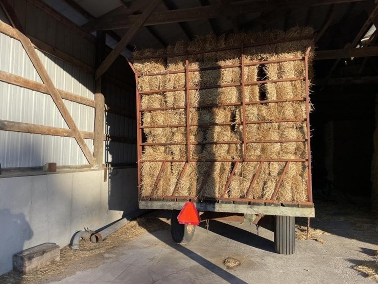 k-&-k-16'-hay-wagon-image-5