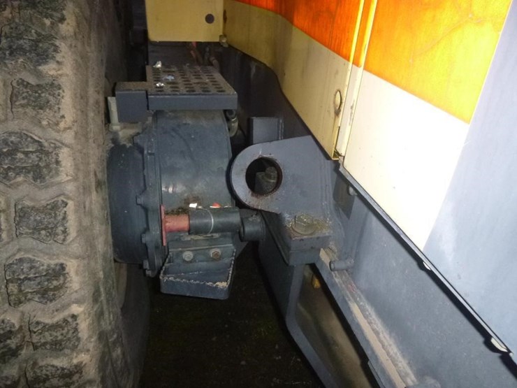 2006-komatsu-gd555-3c-image-48