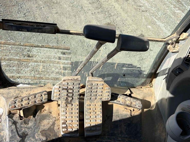 deere-290g-lc-image-17