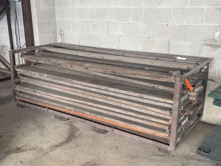 #2288-•-material-rack-and-wooden-boards-image-1