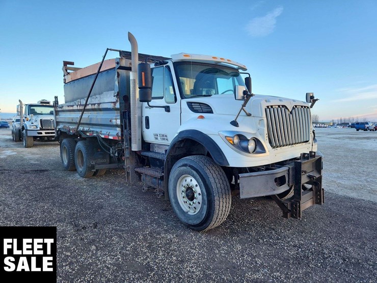 2009-international-workstar-7600-image-2