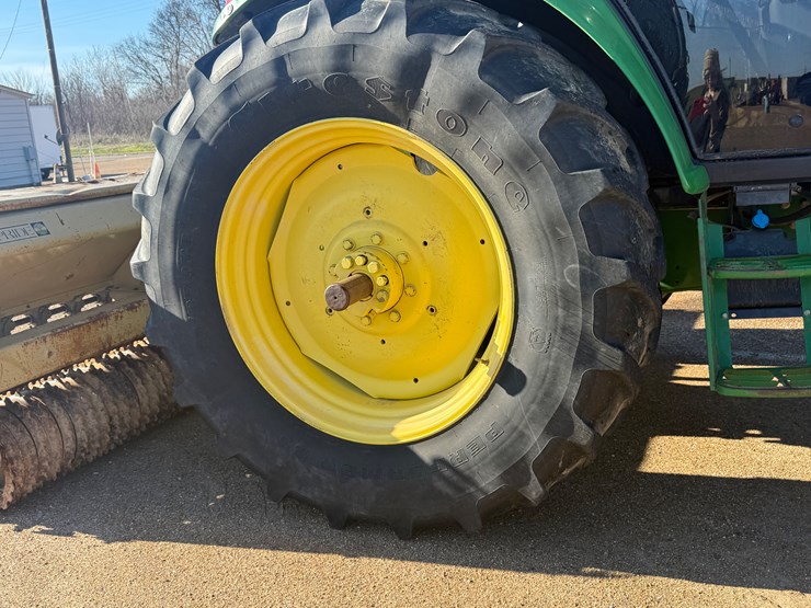 john-deere-6430-premium-image-11