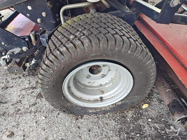 2014-jacobsen-tri-king-commercial-reel-mower-image-23