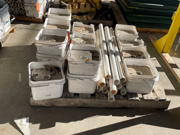 #2785-•-portable-safety-barrier-image-8