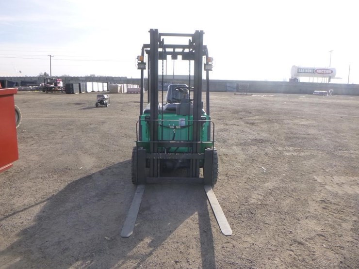 sdlool-d15-forklift-image-6