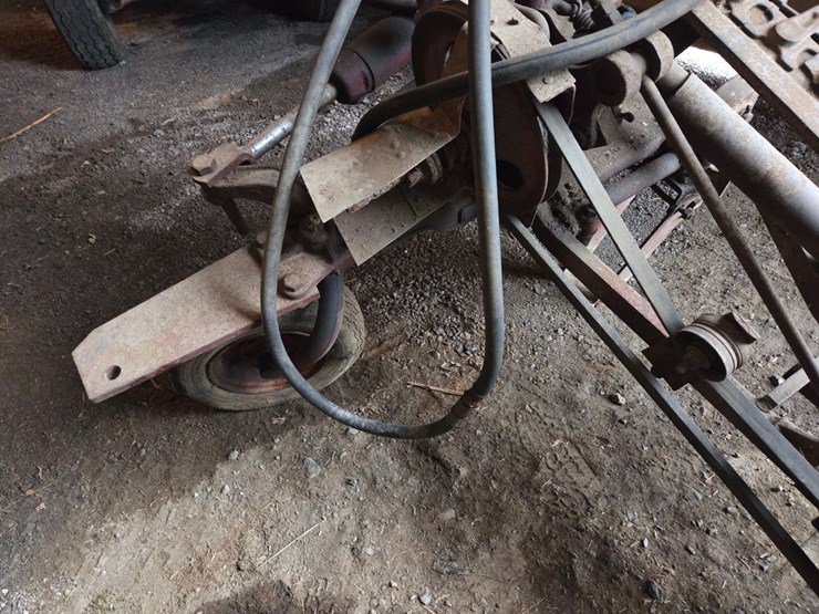 7'-mounted-sickle-bar-mower-image-13