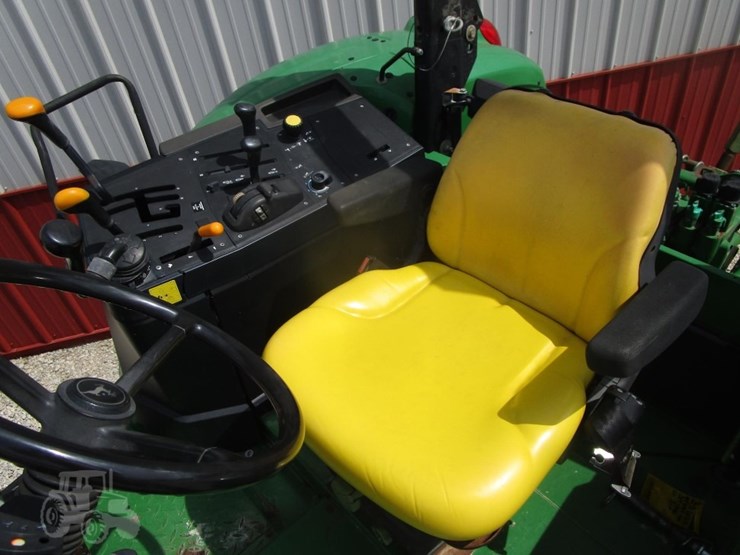2006-john-deere-6120l-image-11