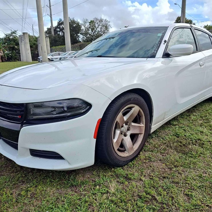 2017 Dodge Charger Sedan