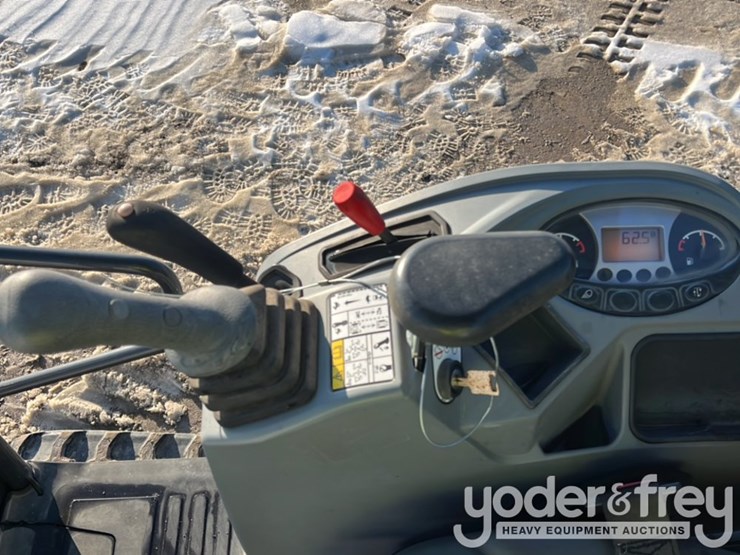 2022-bobcat-e20-image-29