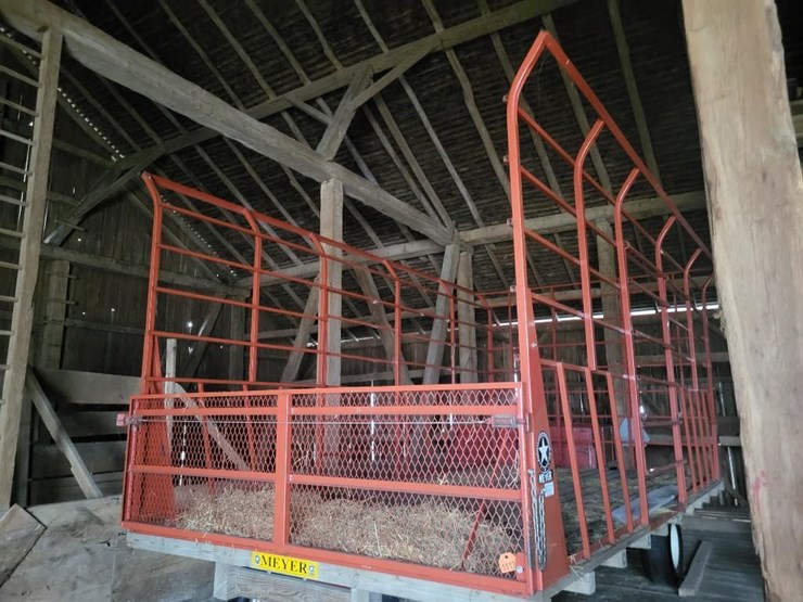 meyer-kicker-wagon-w/unverferth-rge10-running-gear---tag-#1113-image-3