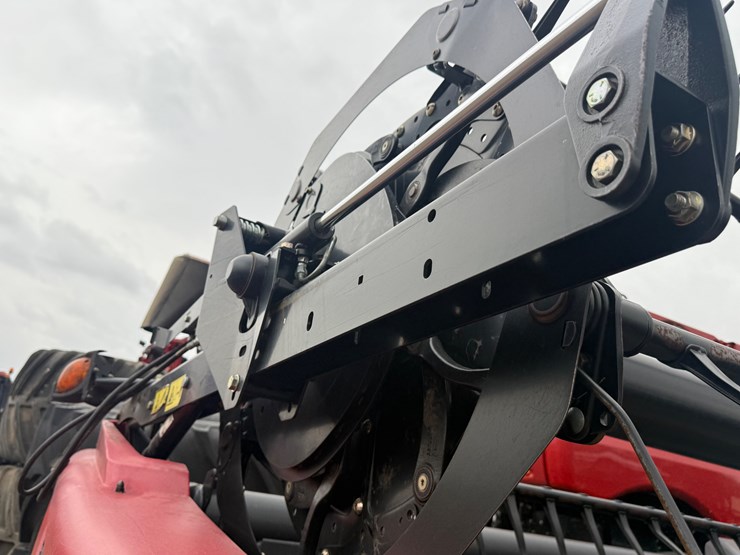 2016-mac-don-fd75-image-13