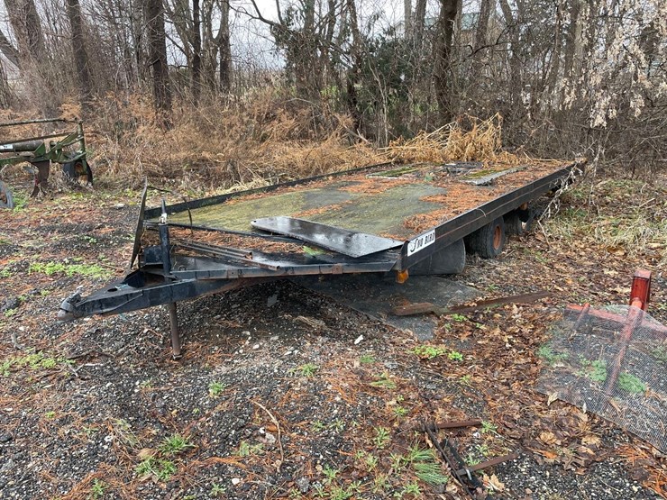 snowmobile-trailer-for-4-snowmobiles-image-2