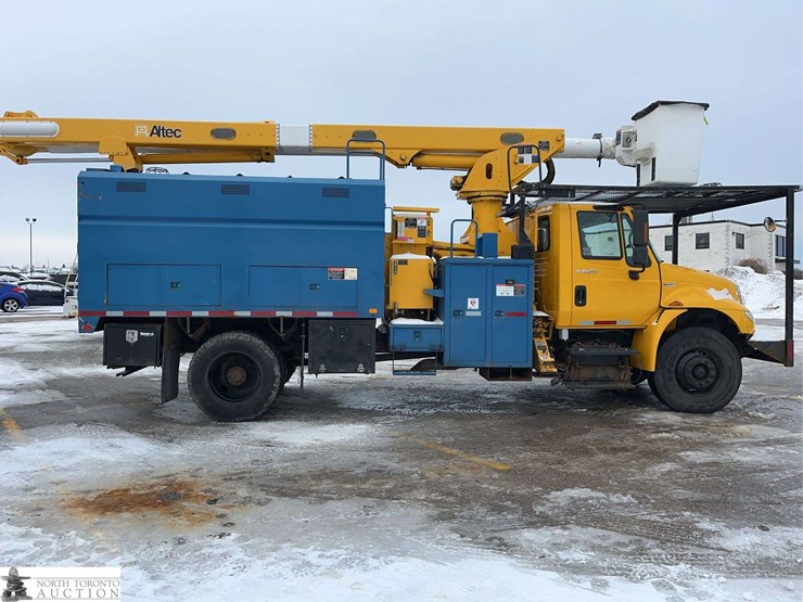 2010-international-durastar-4400-image-7