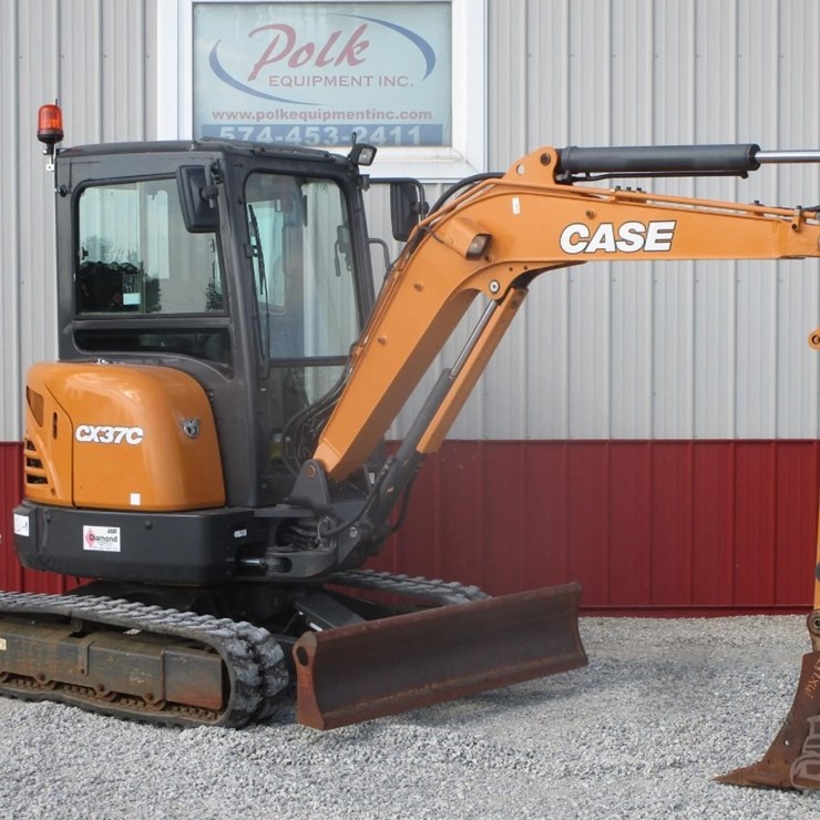 2019 CASE CX37C
