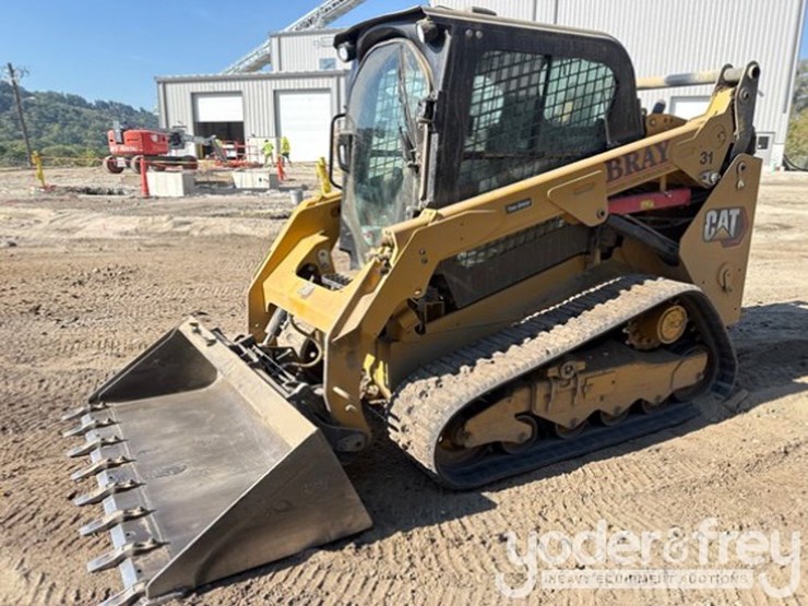 2023-caterpillar-259d3-image-1