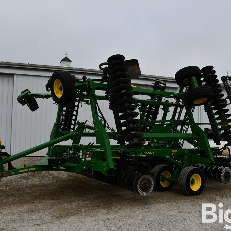 2020 JOHN DEERE 2660VT