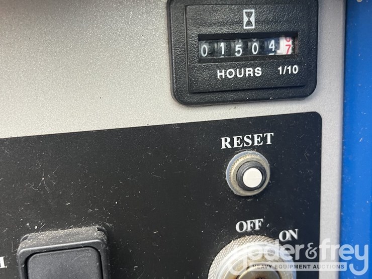 2009-chevrolet-express-3500-image-35