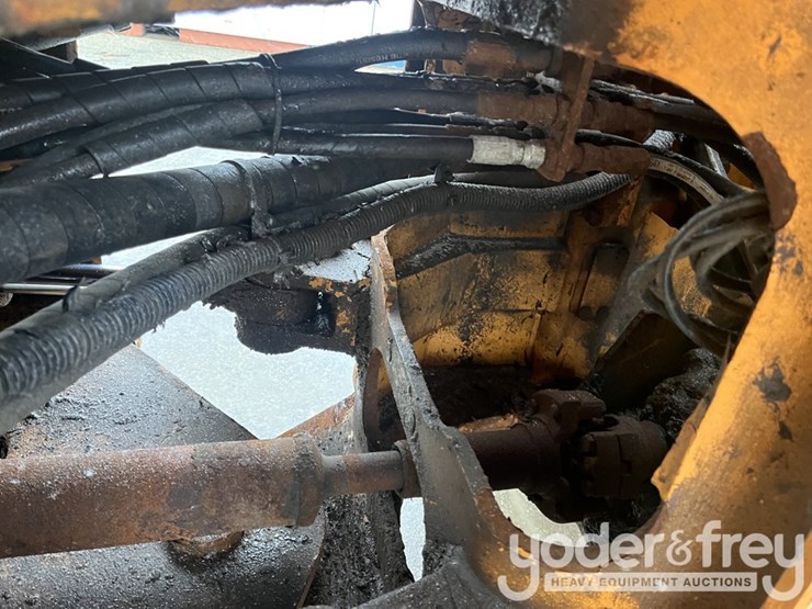 2016-hyundai-hl955-image-35