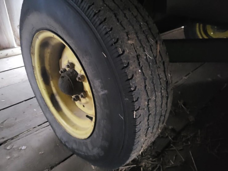 john-deere-18-image-35